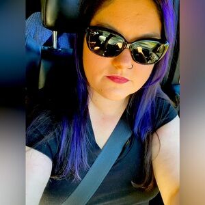 Meet your Posher, Catherine